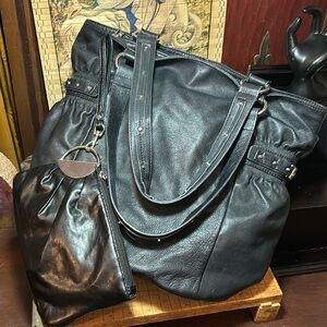 Kenneth Cole Reaction Leather Bag Black Zip Top Studded Handles w Mod Wristlet